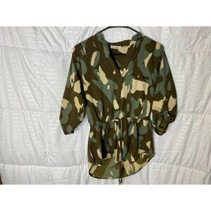 MILEAGE WOMENS CAMO TUNIC TOP SHIRT BLOUSE SIZE SMALL 4/6 3/4 SLEEVES S